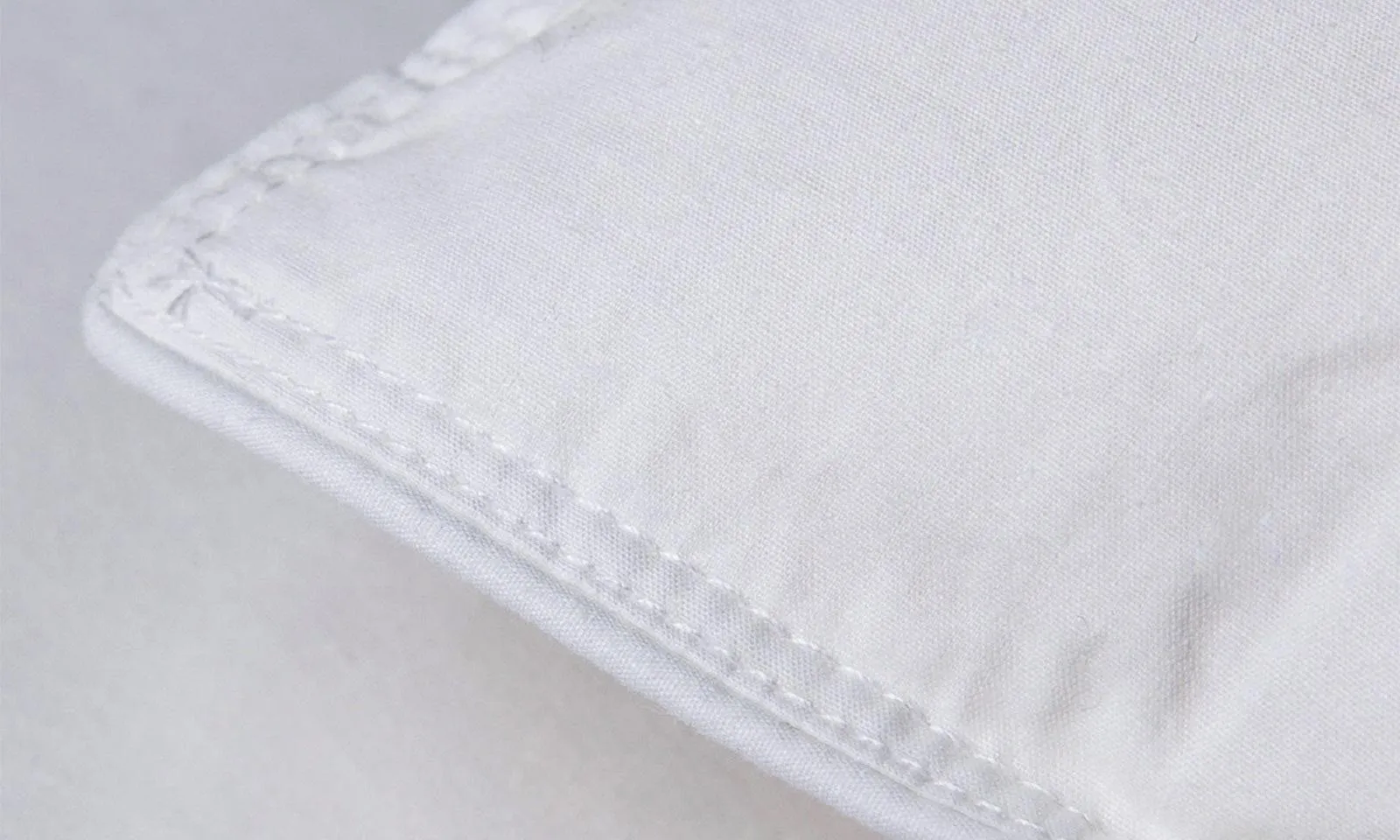 50% Duck Feather & 50% Duck Down Quilt 500GSM   Duck Pillows Twin Pack Combo - Queen - White