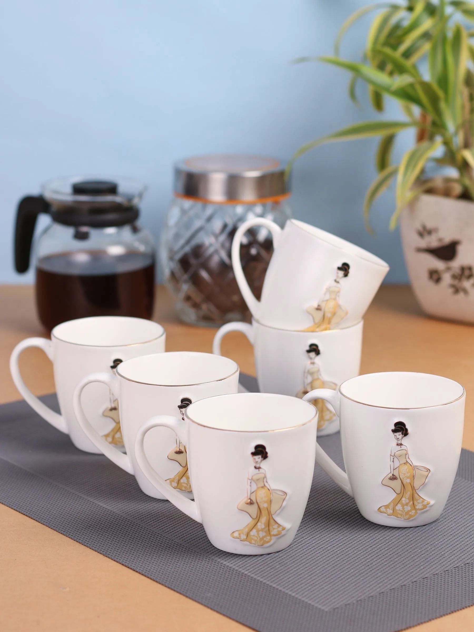 Barbie Coffee & Tea Mugs, 220ml, Set of 6 (354)