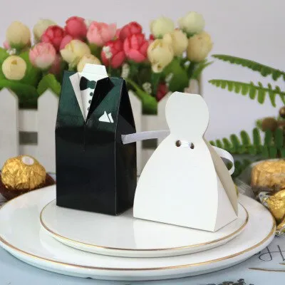 Bride and Groom favor candy box