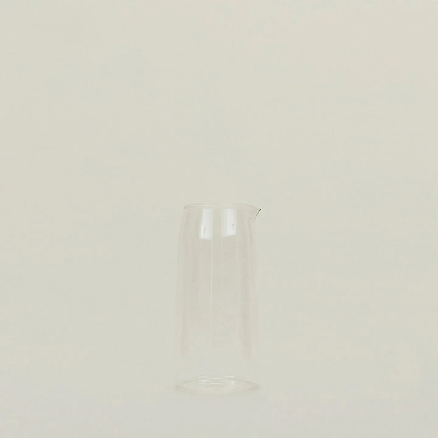 Essential Glassware Pitcher (Clear)