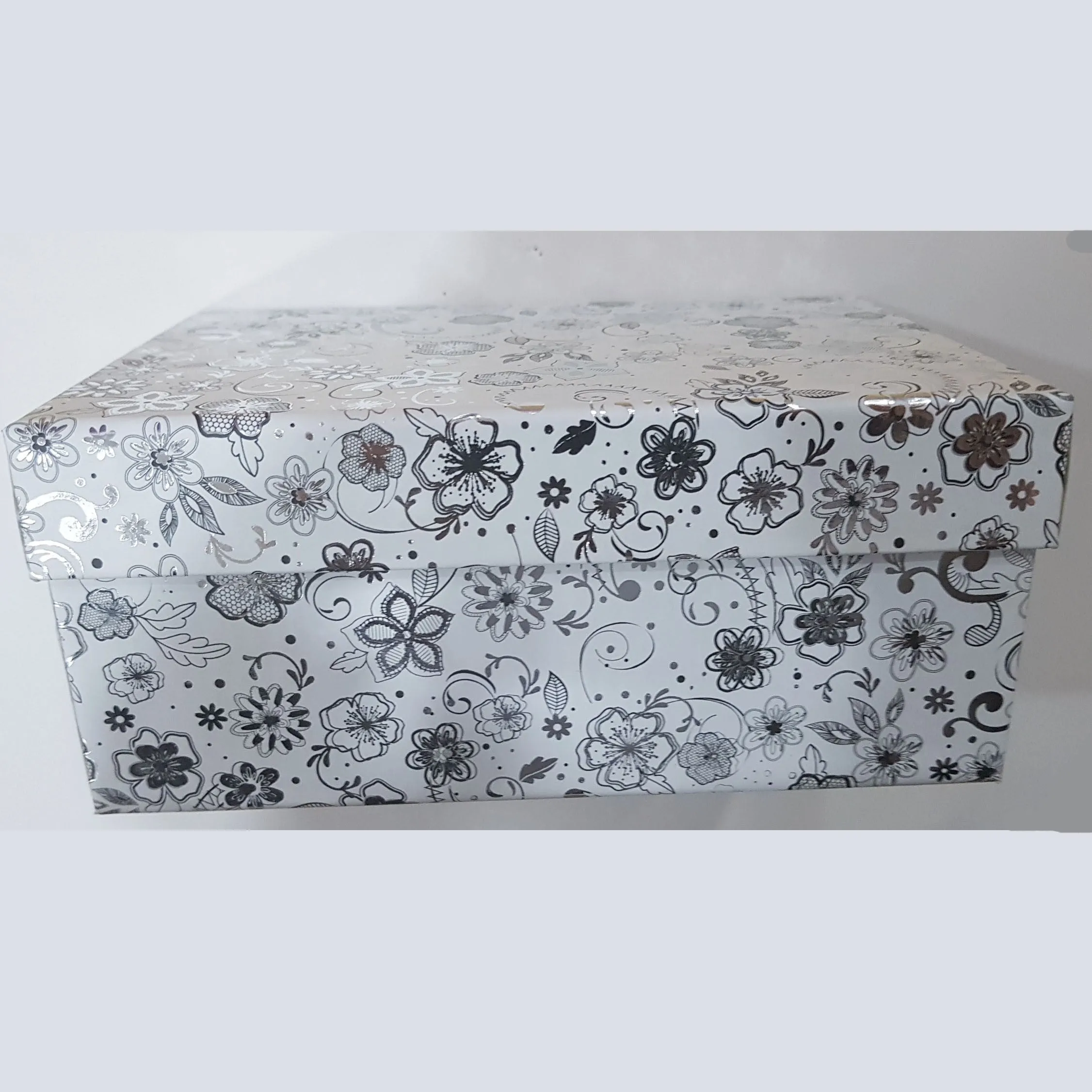 Gift Boxes - Silver Flowers