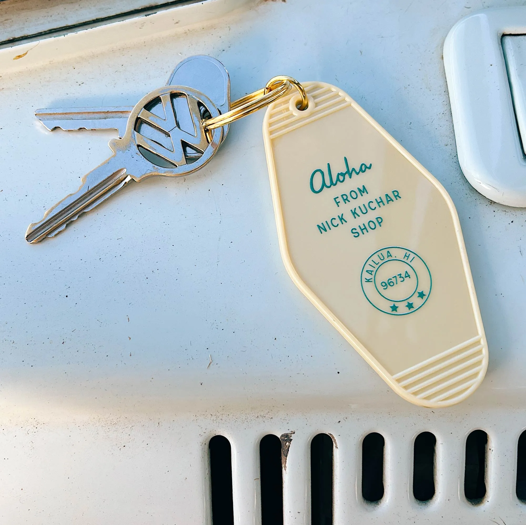 Maui No Ka Oi Keychain