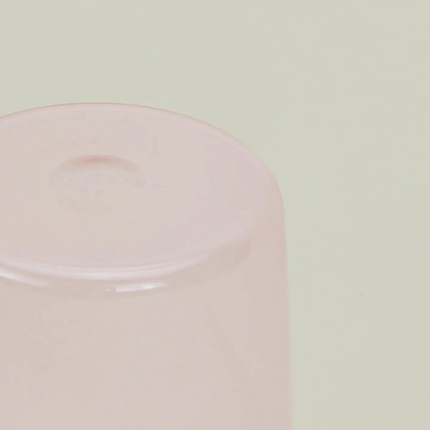 Medium Essential Glassware Set of 4 (Blush)