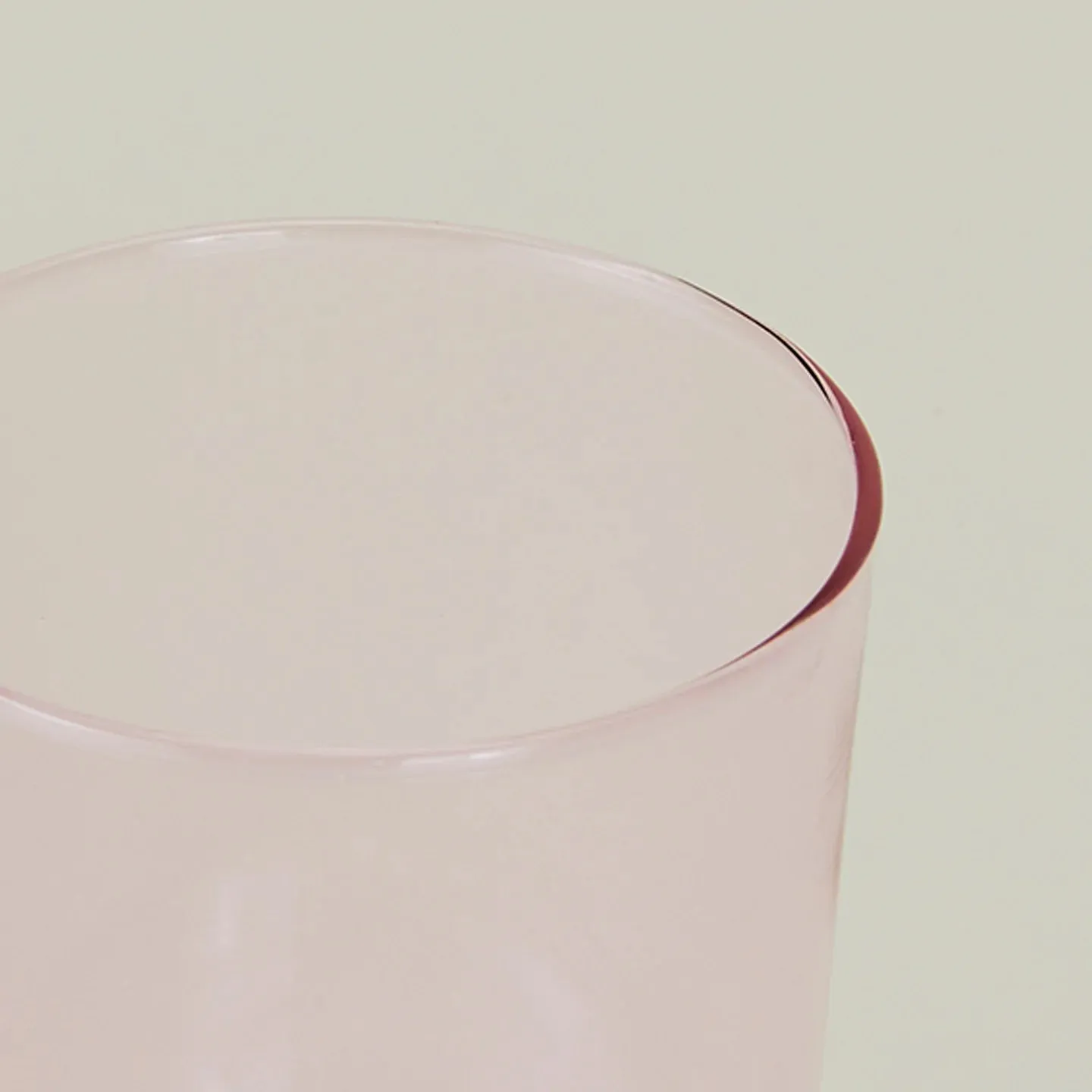 Medium Essential Glassware Set of 4 (Blush)