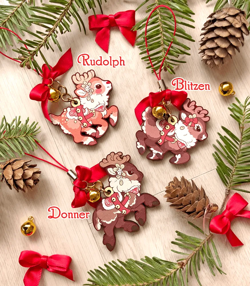 Santa's Reindeer Wood Ornament Garland