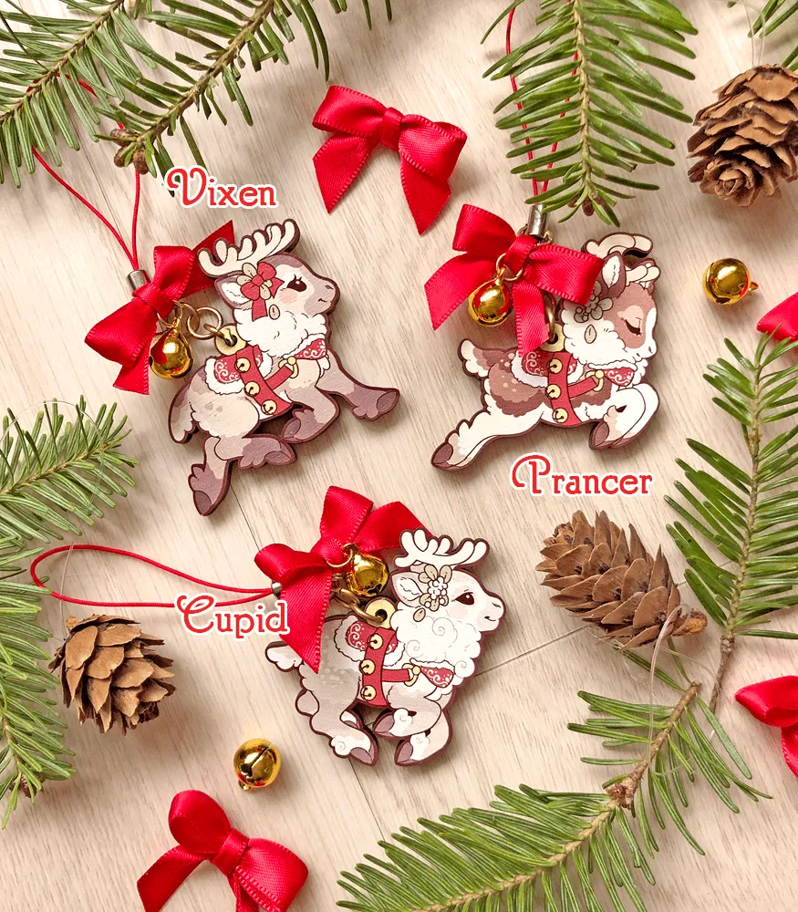 Santa's Reindeer Wood Ornament Garland